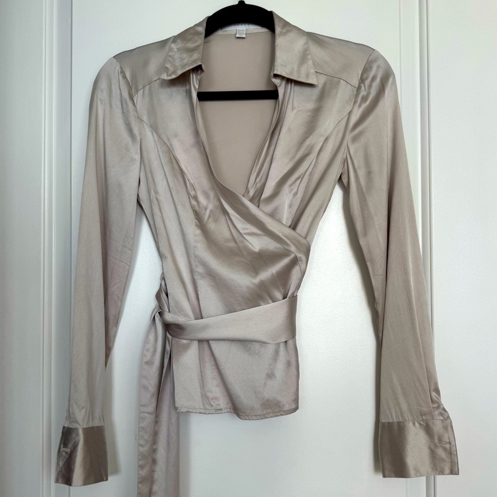 JOSEF Silk Wrap Blouse Size XS Beautiful Silvery Shiny Fabric